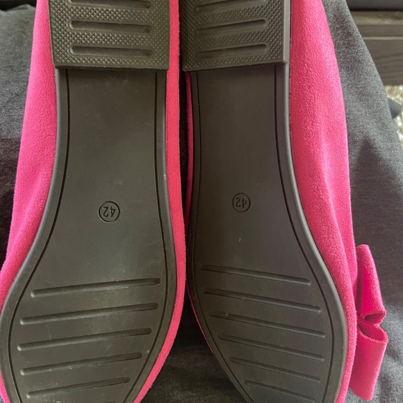 Pink Flats Sz 42 - Picture 2 of 4
